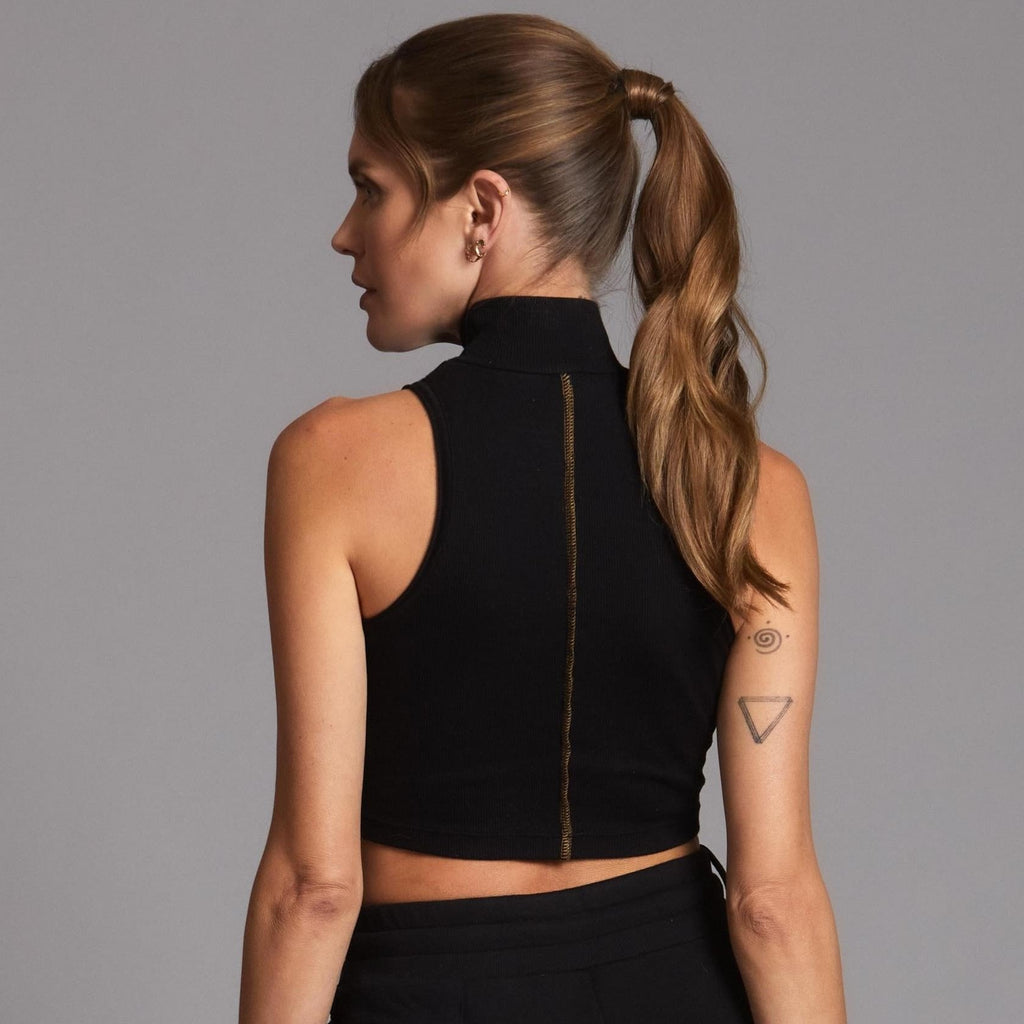 The High Neck Crop