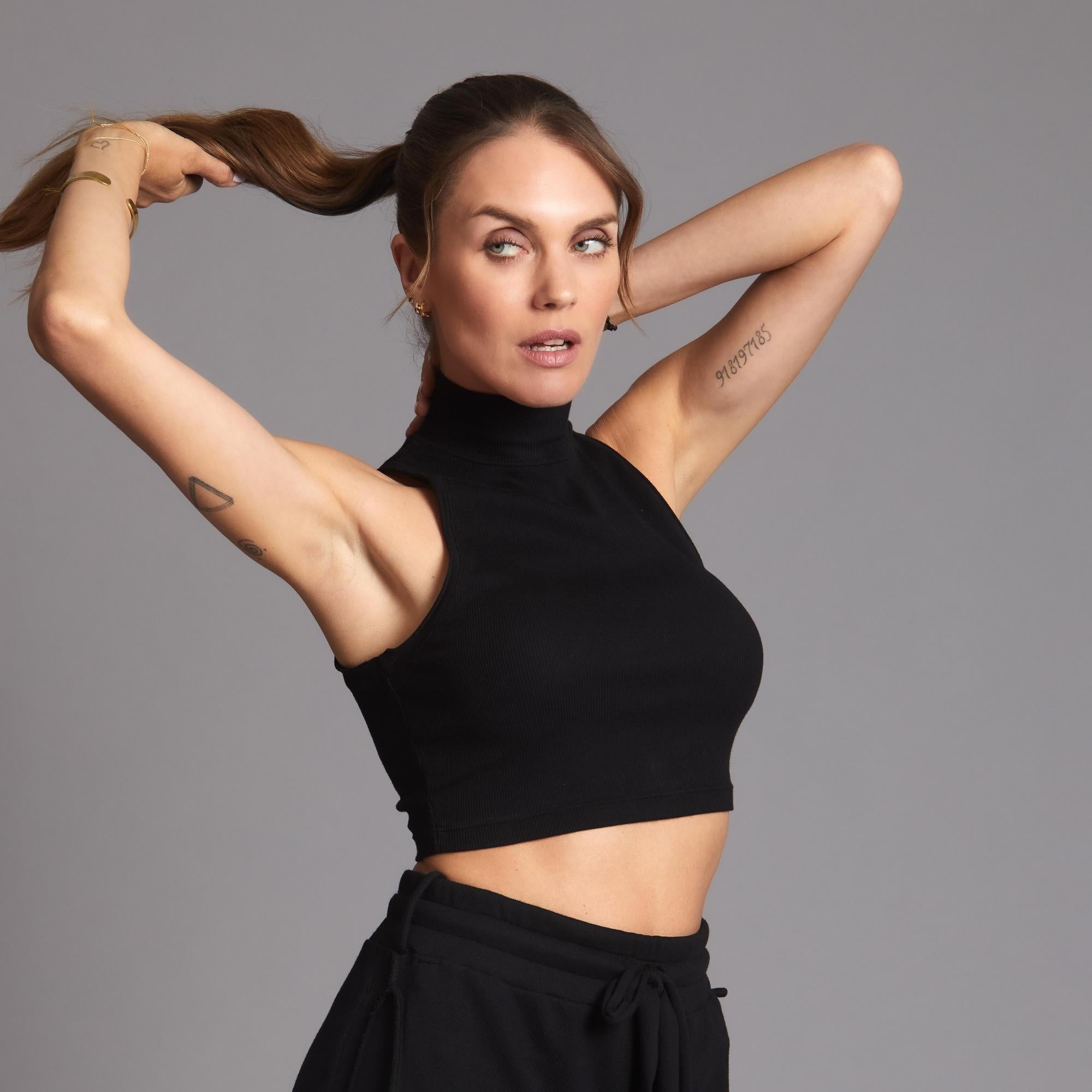 The High Neck Crop
